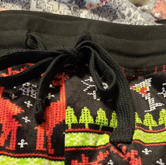 Christmas velour sweatsuit,  S NWT - Picture 3 of 5